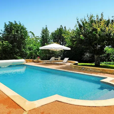 Maison De Vacances Lou Tornoli Tatil Evi *